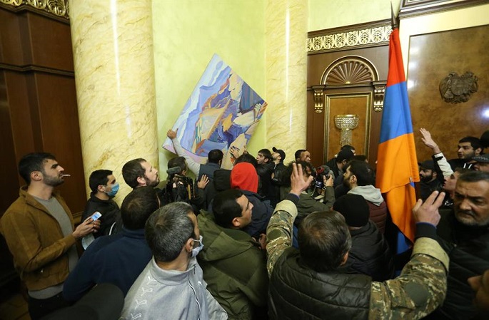 Azerbaijan, Armenia End Nagorno-Karabakh War