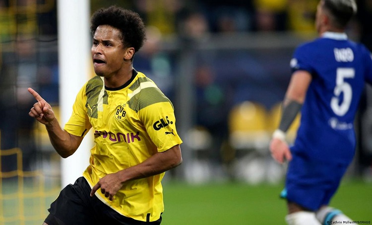 Dortmund’s Adeyemi gives Chelsea a lesson in finishing